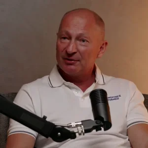 Podcast Po Medině: Jak se z řadového lékaře stát majitelem nemocnice?